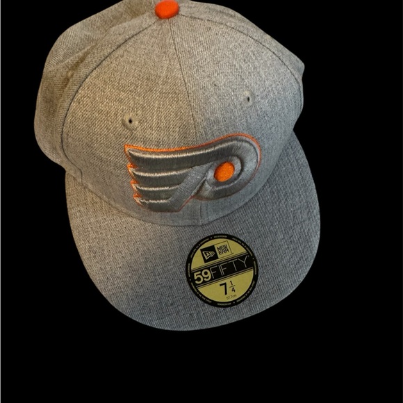 Philadelphia flyers hockey Gray and Orange 59FIFTY Cap - Picture 1 of 4